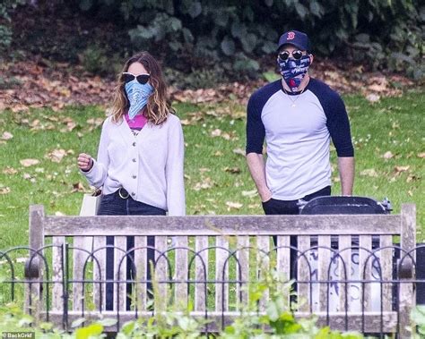 EXCLUSIVE: Lily James and Chris Evans enjoy date in park - ReadSector