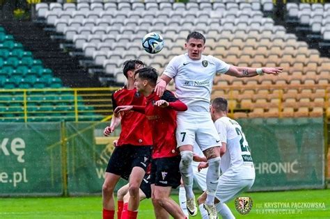 L Sk Ii Wroc Aw G Rnik Ii Zabrze Rezerwy Nadal Liderem W Iii