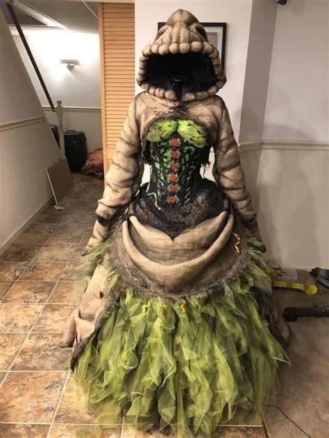 Pin By Luxxthrift On Knit Nightmare Before Christmas Costume