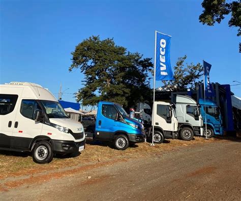 Rodonaves Iveco fecha R 20 milhões em negócios na Agrishow 2022