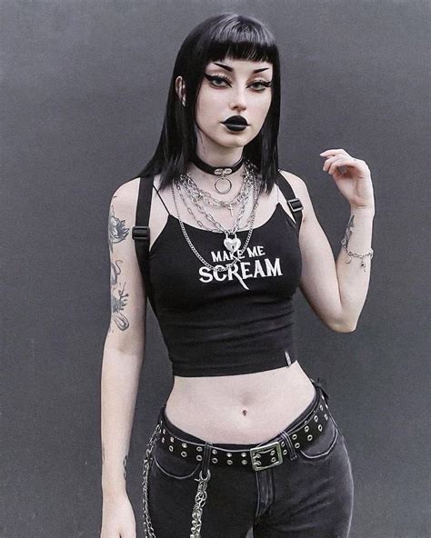 Impressive Goth Outfits For You To Try Beauty Mag