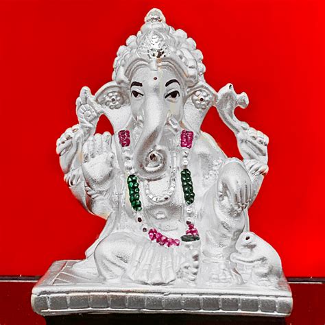 999 Pure Silver Ganesha Idol With Garland In Rectangular Base Paaie