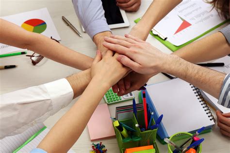 Las Mejores Actividades De Team Building Para Tu EmpresaThe Work