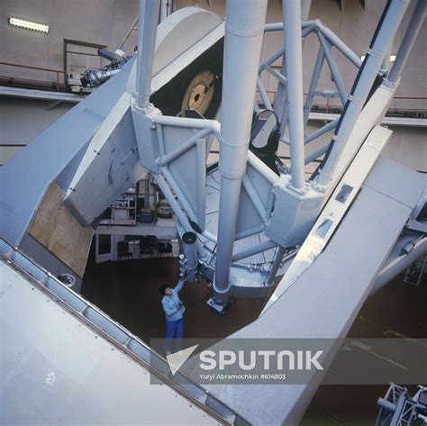 Crimean Observatory Sputnik Mediabank