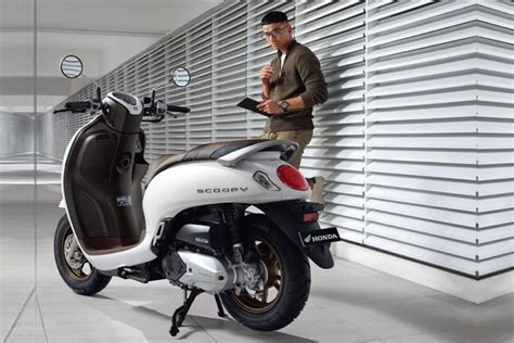 Rekomendasi Honda Mirip Vespa Cek Yuk Blibli Friends