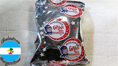 Capitán Del Espacio Alfajor Glaseado Azucarado Blanco Relleno Con Dulce