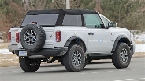 Optioning The 2022 Ford Bronco With A Soft Top Requires Some Sacrifice