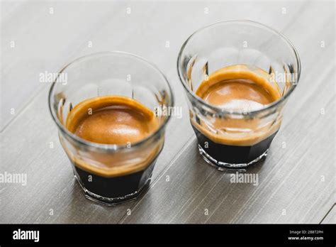 Espresso double shot hi-res stock photography and images - Alamy