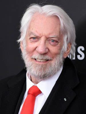 Donald Sutherland Taille Poids Mensurations Age Biographie Wiki