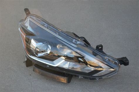 2016 2017 Nissan Sentra Headlight Right Side Oem Led For Sale Online Ebay