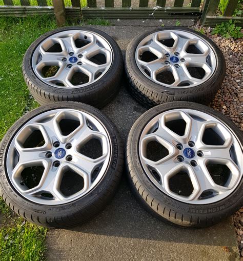 Ford Focus Mondeo Genuine Alloy Wheels Sold Pending Collection