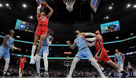 Seconds Presented By Ibotta Jaxson Hayes On His Basketball