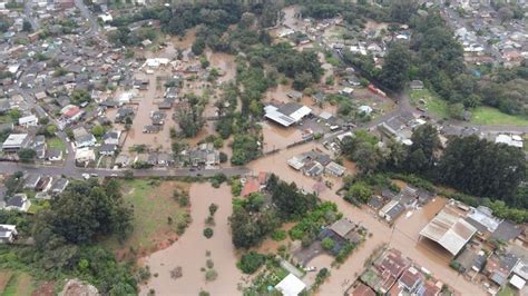 Ciclone Deixa 21 Mortos No RS Diversas Cidades Foram Afetadas