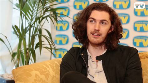 Hozier Take me to church è una canzone contro le discriminazioni