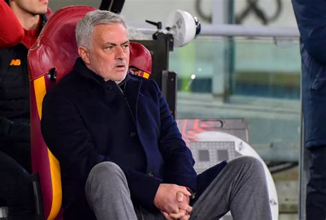 Orrico Mourinho da sufficienza E nervoso perchè non vede la squadra