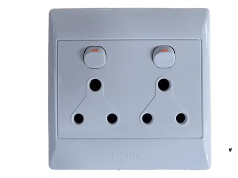 Single Plug 4x4 New World Electrical