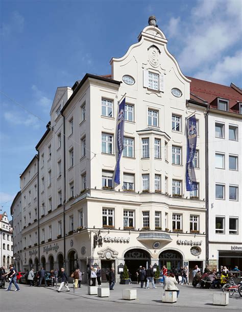 Weisses Bräuhaus im Tal Maler Rebel