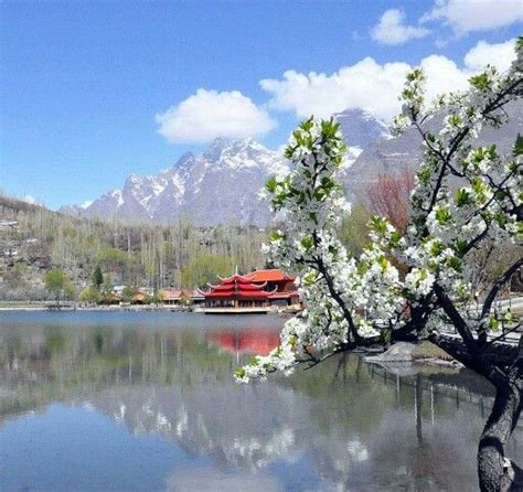 Skardu Gilgit Pakistan Scenic Landscape Natural Landmarks Scenic