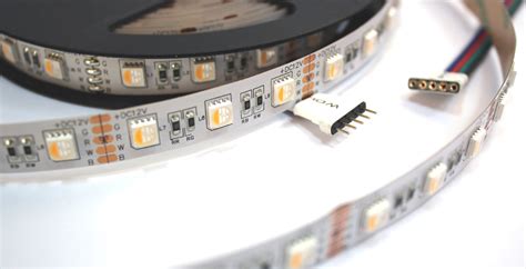 Taśma 4w1 RGBW ciepły 300 LED SMD5050 IP20 1m sklep Skori LED