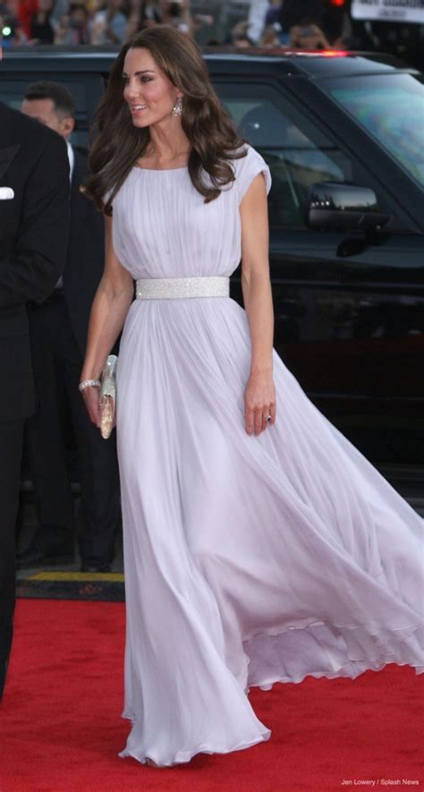 5 Kate Middleton Fashion Moments Inspired by Princess Diana