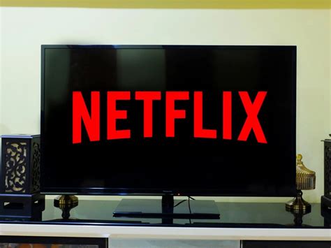 Netflix z reklamami już działa Wiemy ile trzeba zapłacić Biznes Wprost