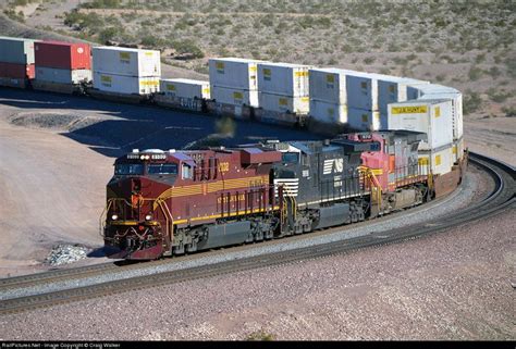 RailPictures.Net Photo: NS 8102 Norfolk Southern GE ES44AC at Ludlow ...