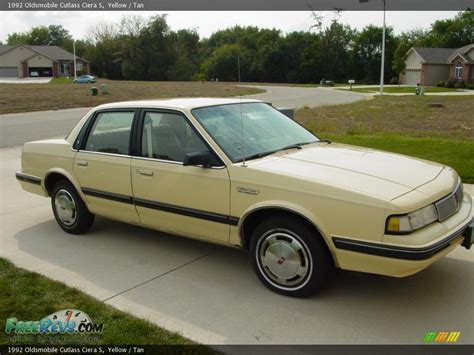 1992 Oldsmobile Cutlass Ciera Information And Photos MOMENTcar