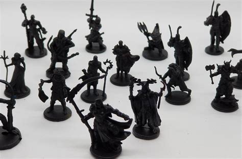 20 Pc Dungeons and Dragons Miniatures Primed Black 1/72 Scale - Etsy