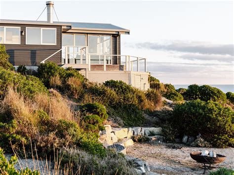 Bass Lodge Tasmania A Boutique Hideaway With Exceptional Views The Australian