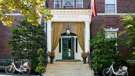 The Vanderbilt, Auberge Resorts Collection, Newport, Rhode Island ...