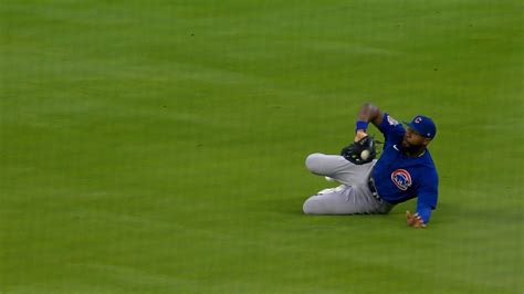 Jason Heyward Makes Nice Sliding Catch In The 3rd 04 28 2021