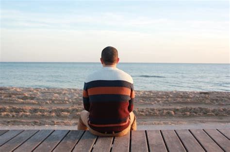 sitting      sitting stock  hd images