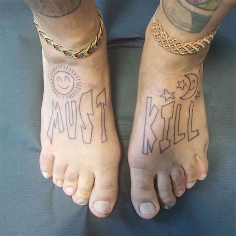 Weird Tattoos (24 pics)