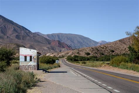 Argentina Road Trips: Routes, Scenic Drives, and Local Tips