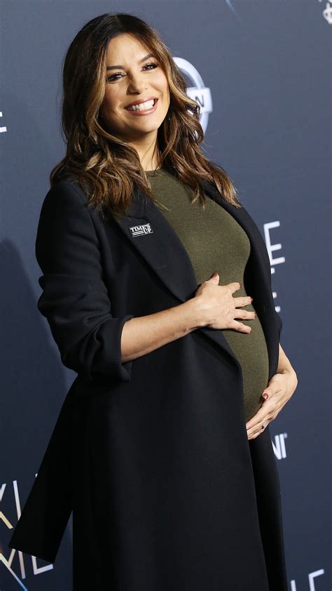 Photos from Eva Longoria's Pregnancy Style