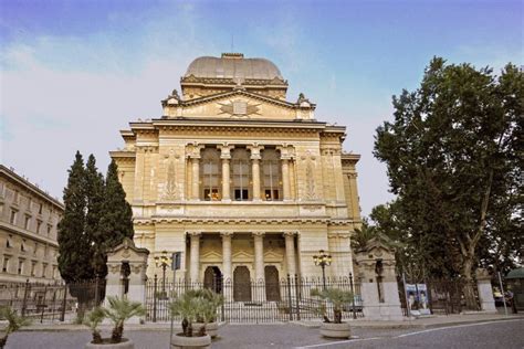 Judaica Architecture : 7 Most Beautiful Synagogues In The World ...