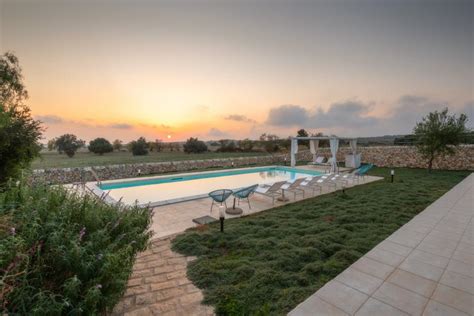 Book our exclusive villas in Sicily