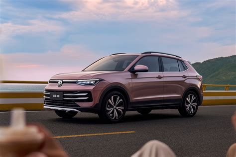 Новий бюджетний кросовер Volkswagen показали на офіційних фото Читайте