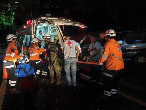 Dos Lesionados En San Miguel Tras Accidente Vial La Noche Del Martes