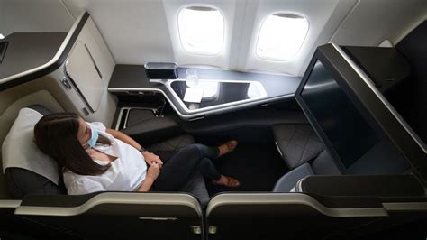 Review: British Airways’ new Boeing 777-300ER first class suites ...