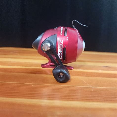 Zebco Sling Shot Spin Cast Fishing Reel 202MSLSCRD GWHD 2 8 1 11YDS