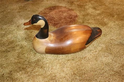 Cabela S Wooden Duck Decoy Proxibid