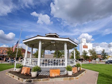 Carrollton adds hip new mixed-used project to downtown district