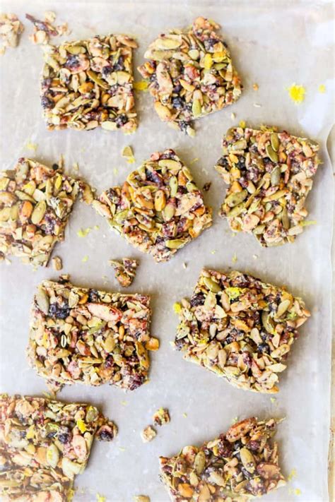 No-Bake Tahini Bars Recipe | Pretty Prudent