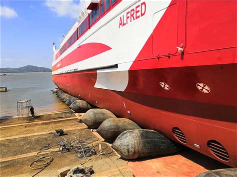 The Biggest Catamaran Ropax Ever Be Launched With Marine Airbags