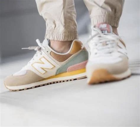 Anyone Know What Color Way These S Are R Newbalance