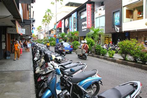 10 Best Shopping Streets In Bali Balis Great Walking Streets Go Guides