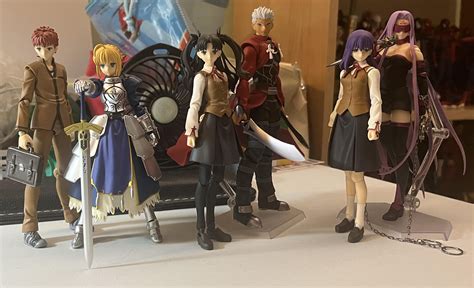 Got more Figma fate figures with saber, Now I am satisfied. : r/figma