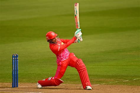 Sophia Dunkley goes big | ESPNcricinfo.com