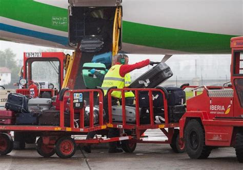 El aeropuerto de Hondarribia estrenará en marzo nueva conexión con